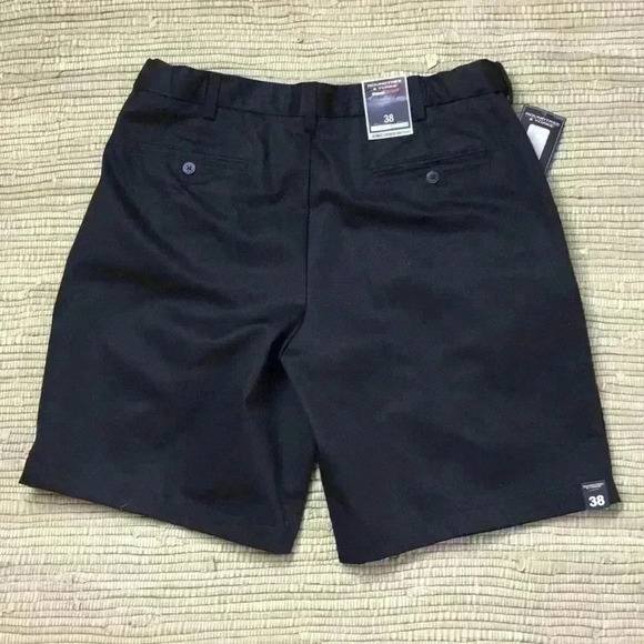 NWT Roundtree & York travelSMART - Picture 2 of 6